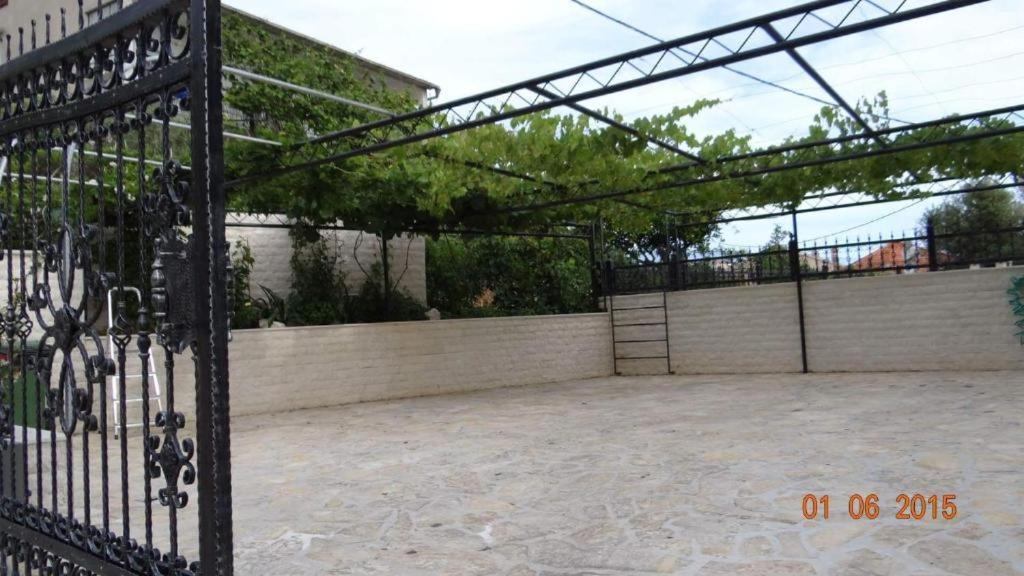 Villa Mira Trogir Exterior photo
